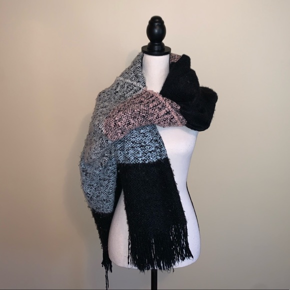 H&M Multi Color Knit Scarf